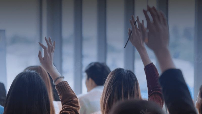 随着互联网的普及，视频自学成为了一种流行的学习方式。视频自学具有以下优势：