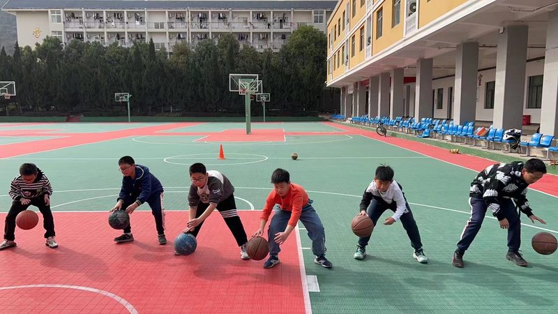 成人教育教学方式探秘：揭秘不同类型的学习路径