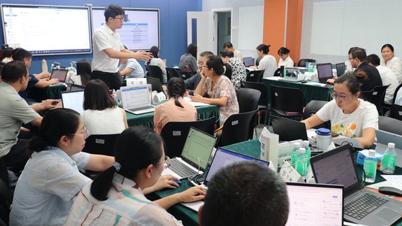 上海中国舞培训学校对比